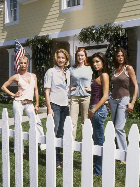 Still of Teri Hatcher, Nicollette Sheridan, Felicity Huffman, Marcia Cross and Eva Longoria in Nusivylusios namu seimininkes (2004)