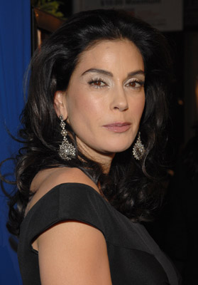 Teri Hatcher at event of Dreamgirls (2006)