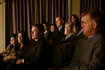 Still of Salma Hayek and Alec Baldwin in 30 Rock (2006)