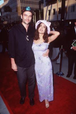 Salma Hayek and Edward Atterton at event of Ilgai ir laimingai: Pelenes istorija (1998)