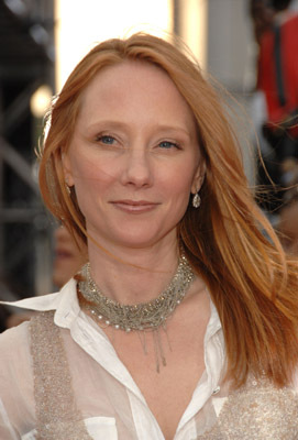 Anne Heche at event of This Is It (2009)