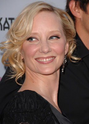 Anne Heche at event of Mergisius (2009)