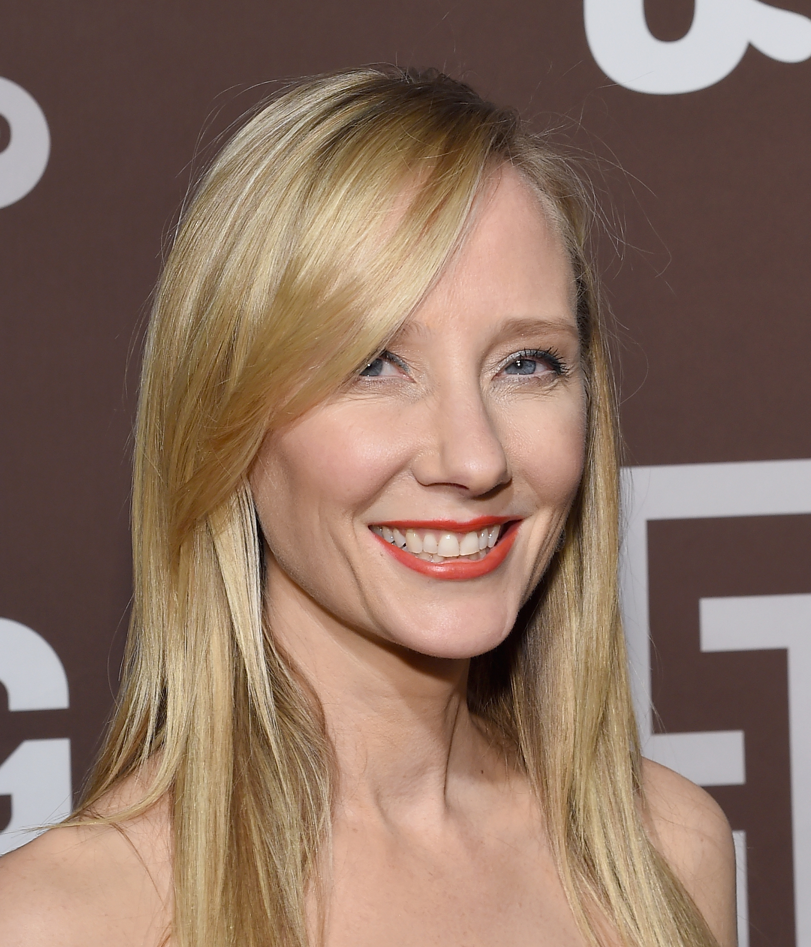 Anne Heche at event of Dig (2015)