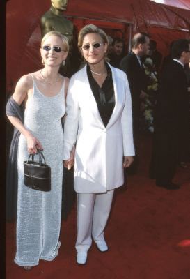 Anne Heche and Ellen DeGeneres