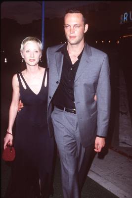 Anne Heche and Vince Vaughn at event of Return to Paradise (1998)