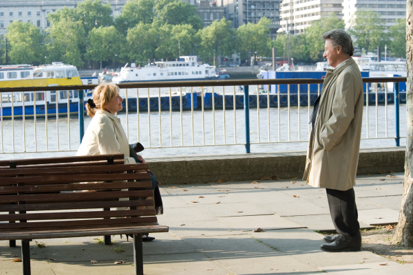 Still of Dustin Hoffman and Emma Thompson in Last Chance Harvey (2008)