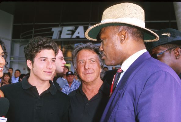 Dustin Hoffman and Joe Frazier