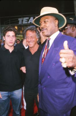 Dustin Hoffman and Joe Frazier