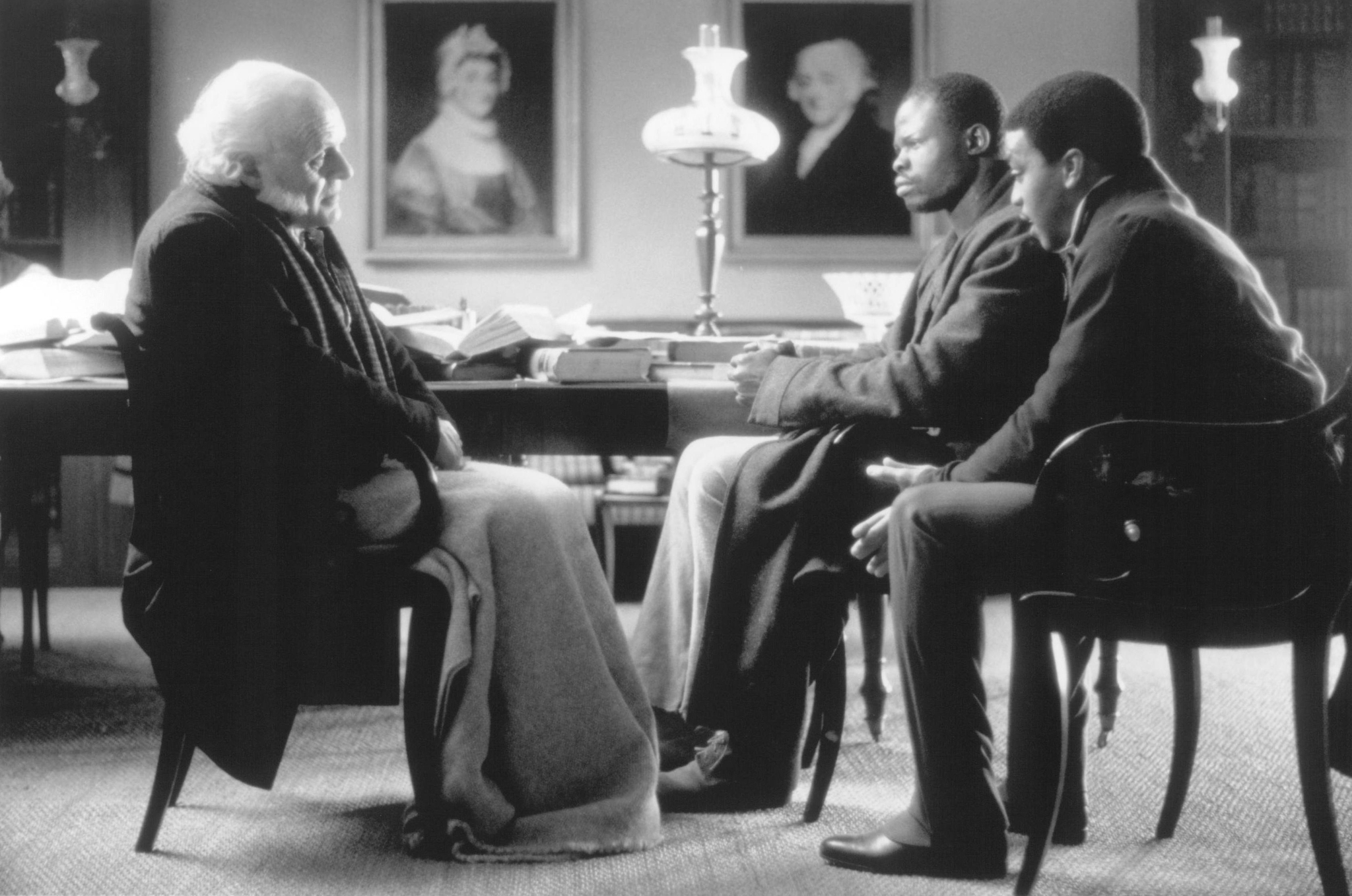 Still of Anthony Hopkins, Djimon Hounsou and Chiwetel Ejiofor in Amistad (1997)