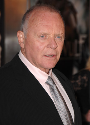 Anthony Hopkins at event of Beowulf (2007)