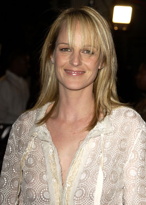 Helen Hunt at event of 8 mylia (2002)