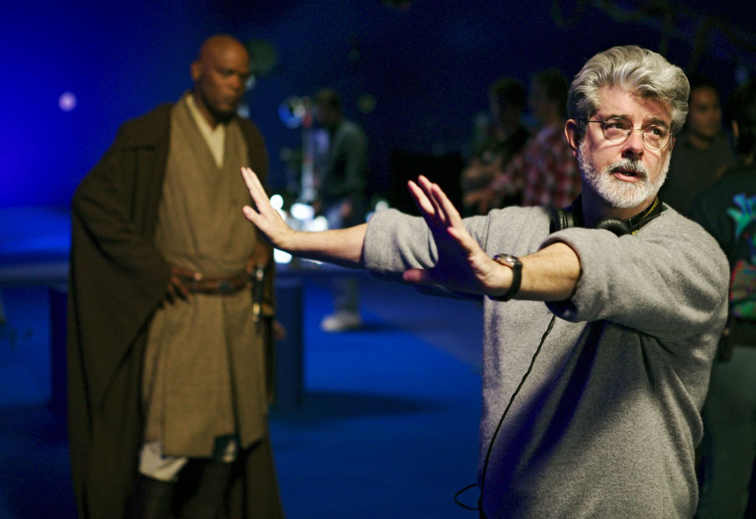 Samuel L. Jackson and George Lucas in Zvaigzdziu karai. Situ kerstas (2005)