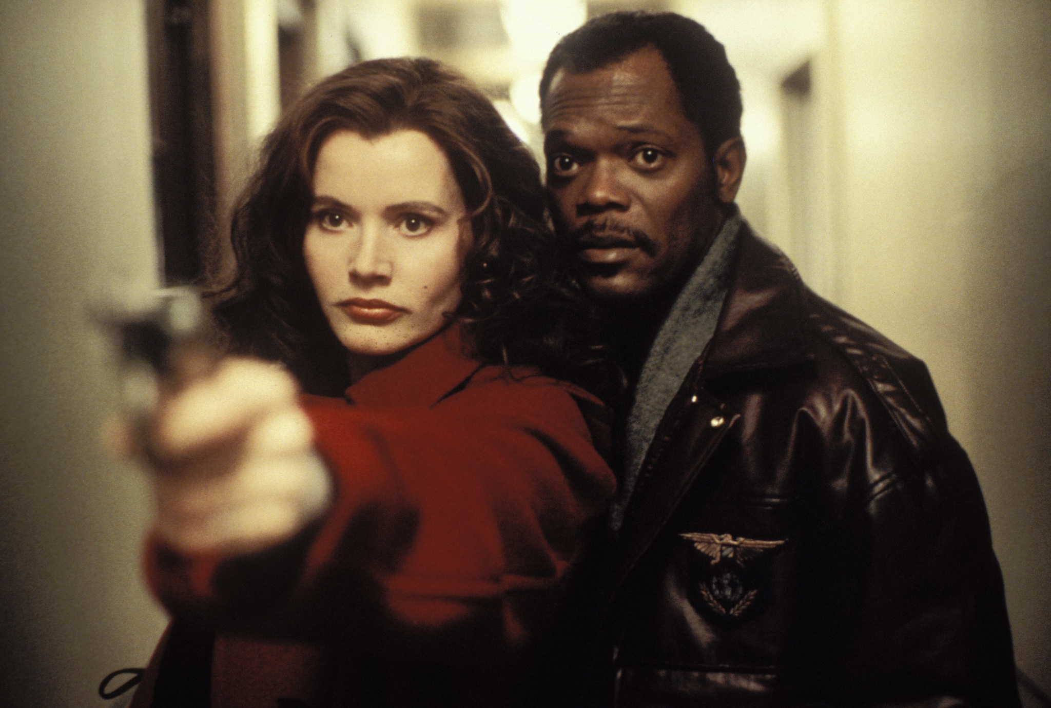 Still of Geena Davis and Samuel L. Jackson in The Long Kiss Goodnight (1996)