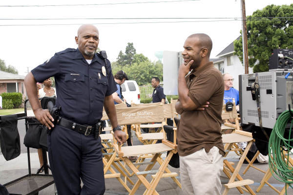Still of Samuel L. Jackson and James Lassiter in Lakeview Terrace (2008)