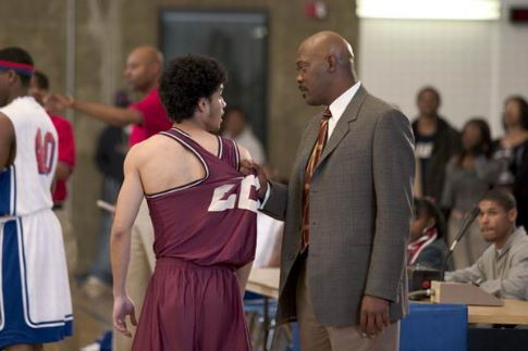 Still of Samuel L. Jackson and Rick Gonzalez in Coach Carter (2005)