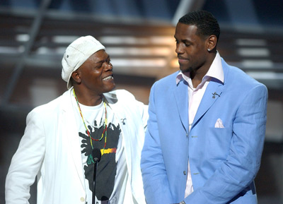 Samuel L. Jackson and LeBron James at event of ESPY Awards (2004)