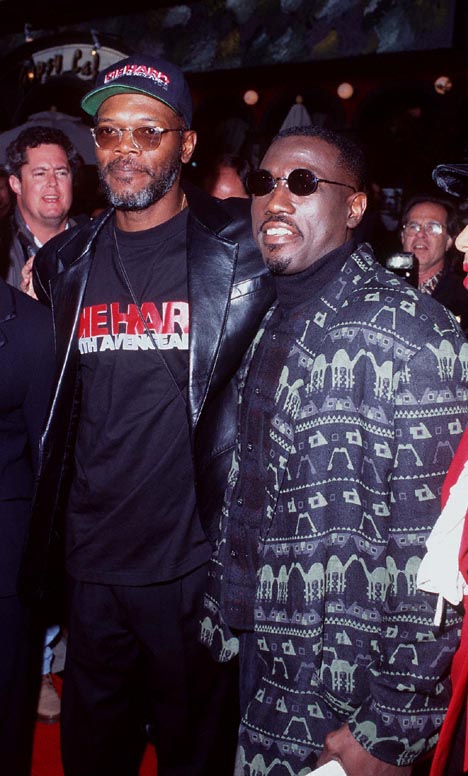 Samuel L. Jackson and Wesley Snipes at event of Kietas riesutelis. Kerstas su kaupu (1995)