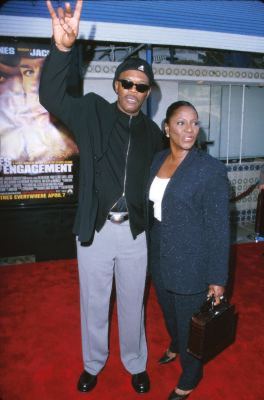 Samuel L. Jackson and LaTanya Richardson Jackson at event of Rules of Engagement (2000)