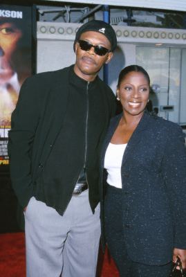 Samuel L. Jackson and LaTanya Richardson Jackson at event of Rules of Engagement (2000)