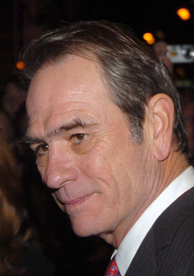 Tommy Lee Jones at event of The Missing (2003)