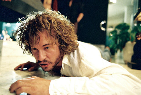 Still of Val Kilmer in Wonderland (2003)