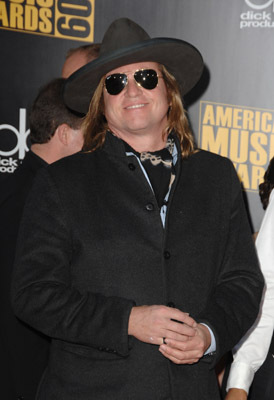 Val Kilmer at event of 2009 American Music Awards (2009)