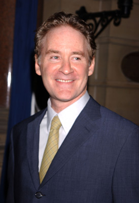 Kevin Kline at event of The Emperor's Club (2002)