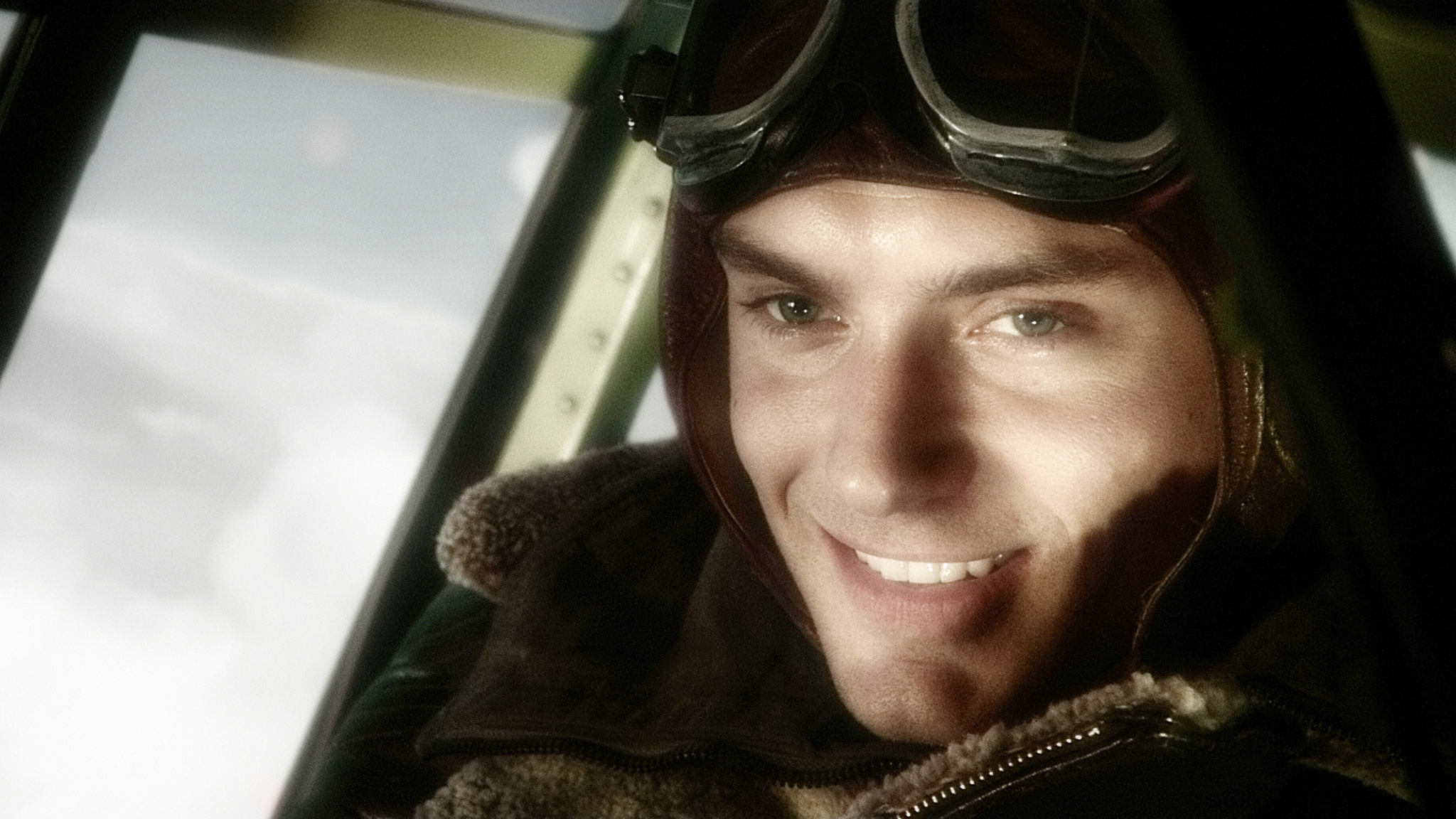 Still of Jude Law in Sky Captain and the World of Tomorrow (2004)