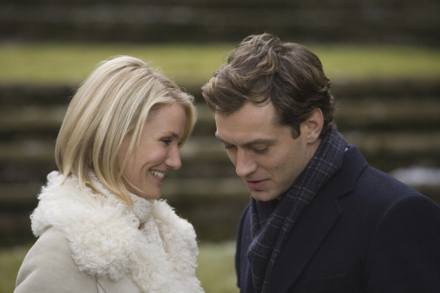 Still of Cameron Diaz and Jude Law in The Holiday (2006)