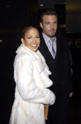 Jennifer Lopez and Ben Affleck at event of Maid in Manhattan (2002)