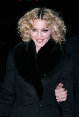 Madonna at event of Revolver (2005)