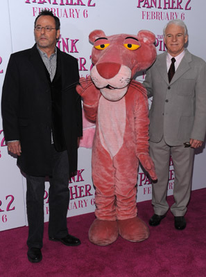 Steve Martin and Jean Reno at event of The Pink Panther 2 (2009)