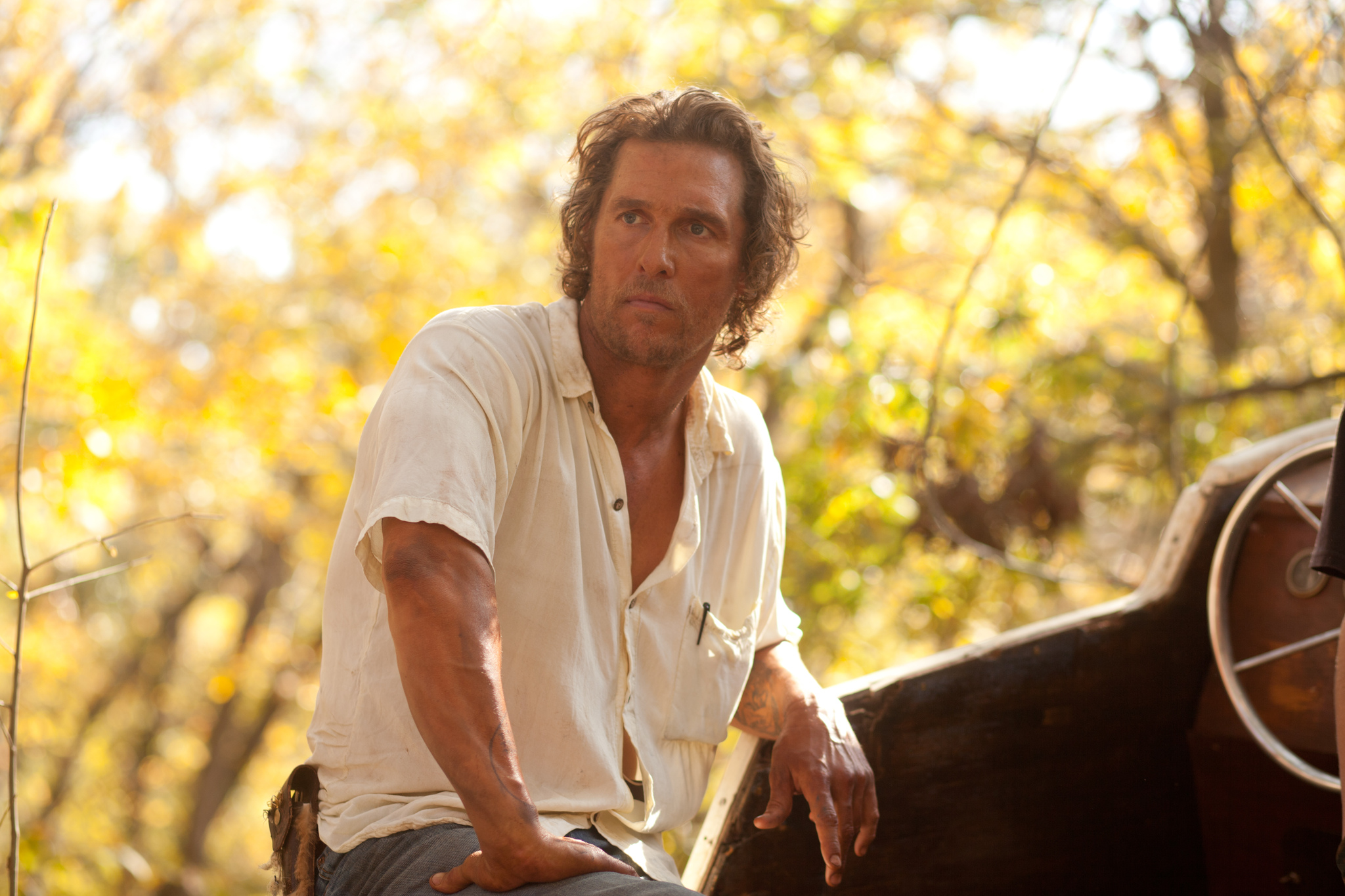 Still of Matthew McConaughey in Mud (2012)