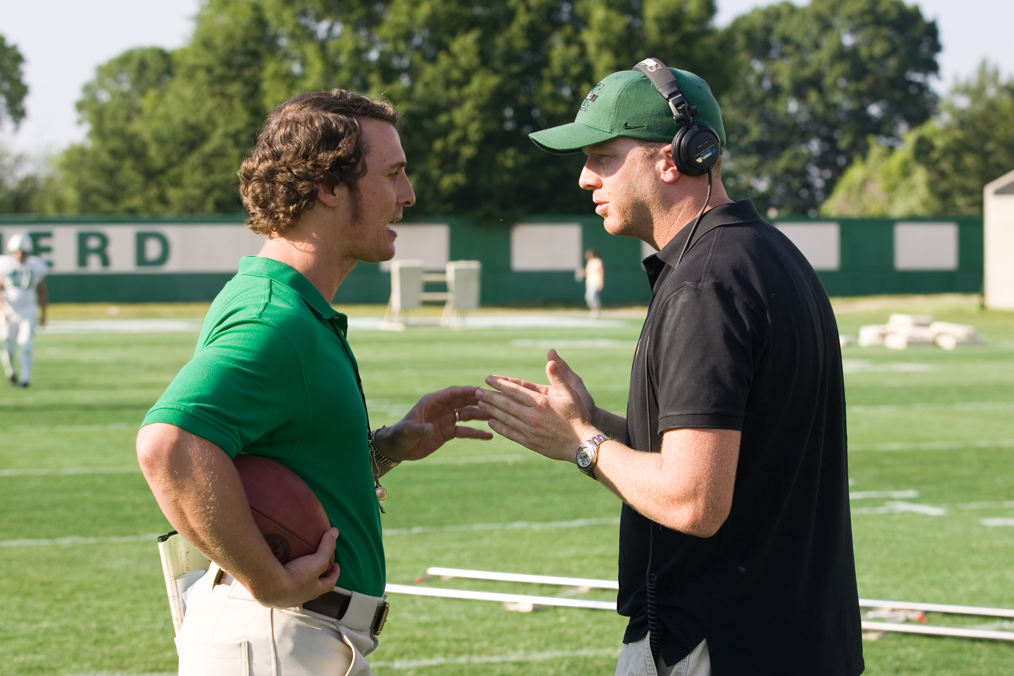 Still of Matthew McConaughey and McG in We Are Marshall (2006)