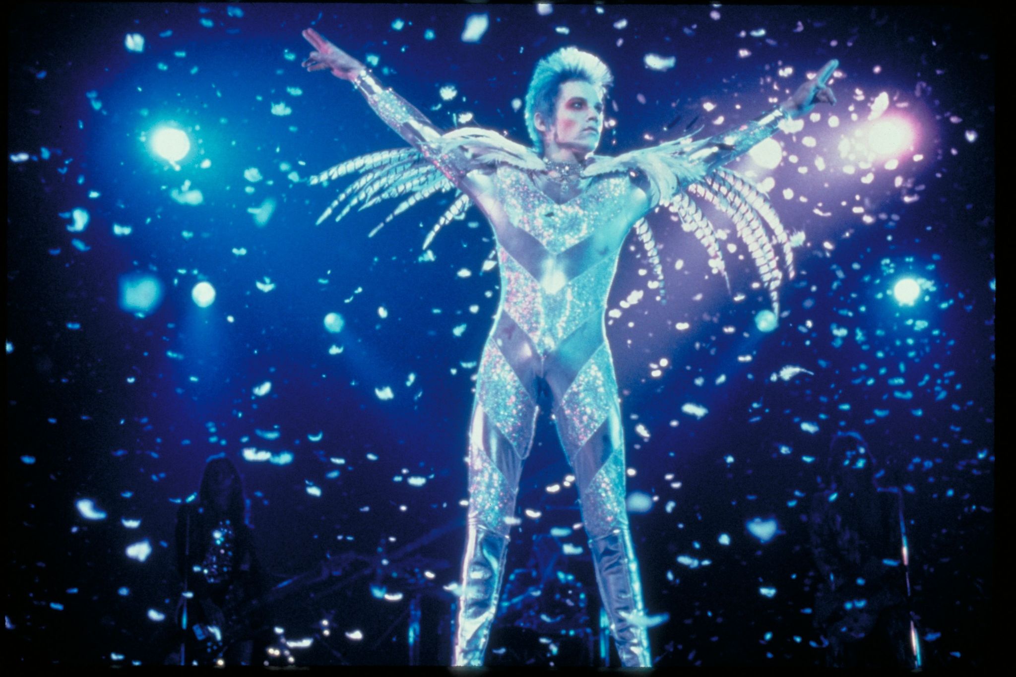 Still of Ewan McGregor in Velvet Goldmine (1998)