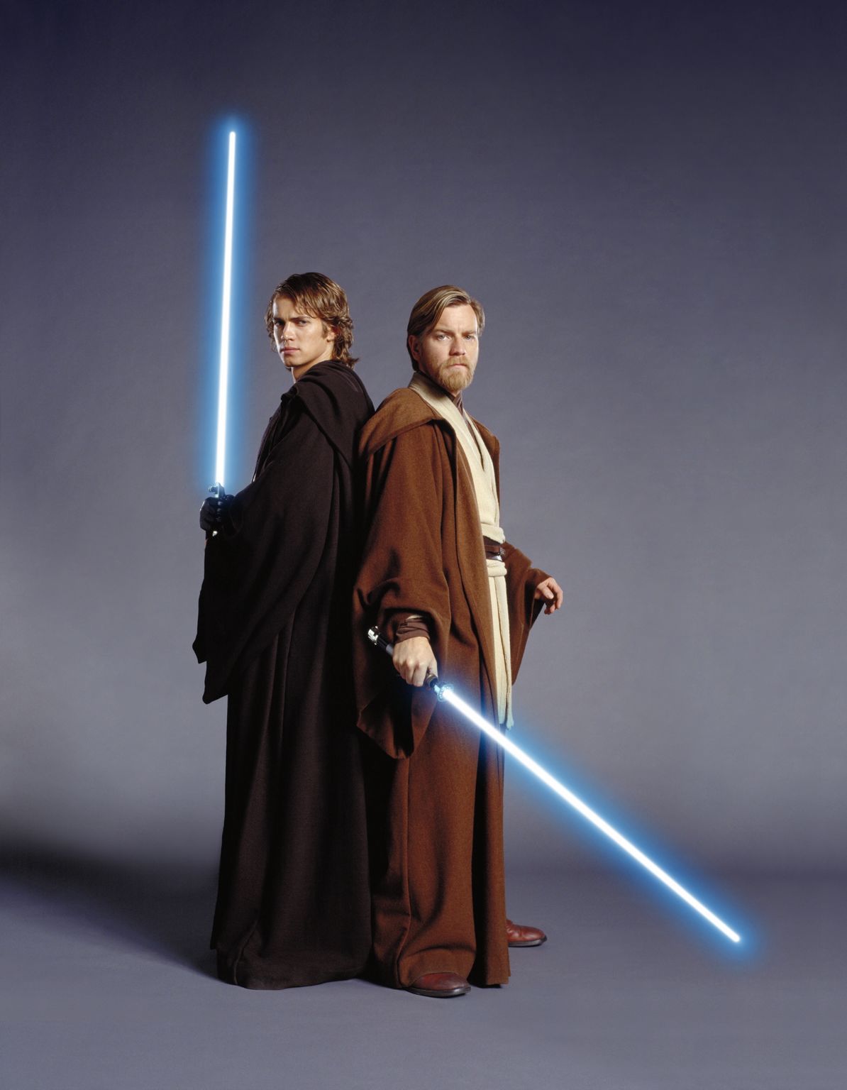 Ewan McGregor and Hayden Christensen in Zvaigzdziu karai. Situ kerstas (2005)