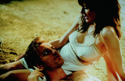 Still of Ewan McGregor and Emily Mortimer in Young Adam (2003)