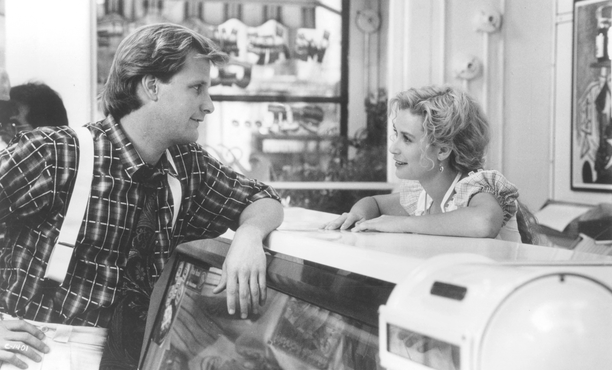 Still of Demi Moore and Jeff Daniels in The Butcher's Wife (1991)