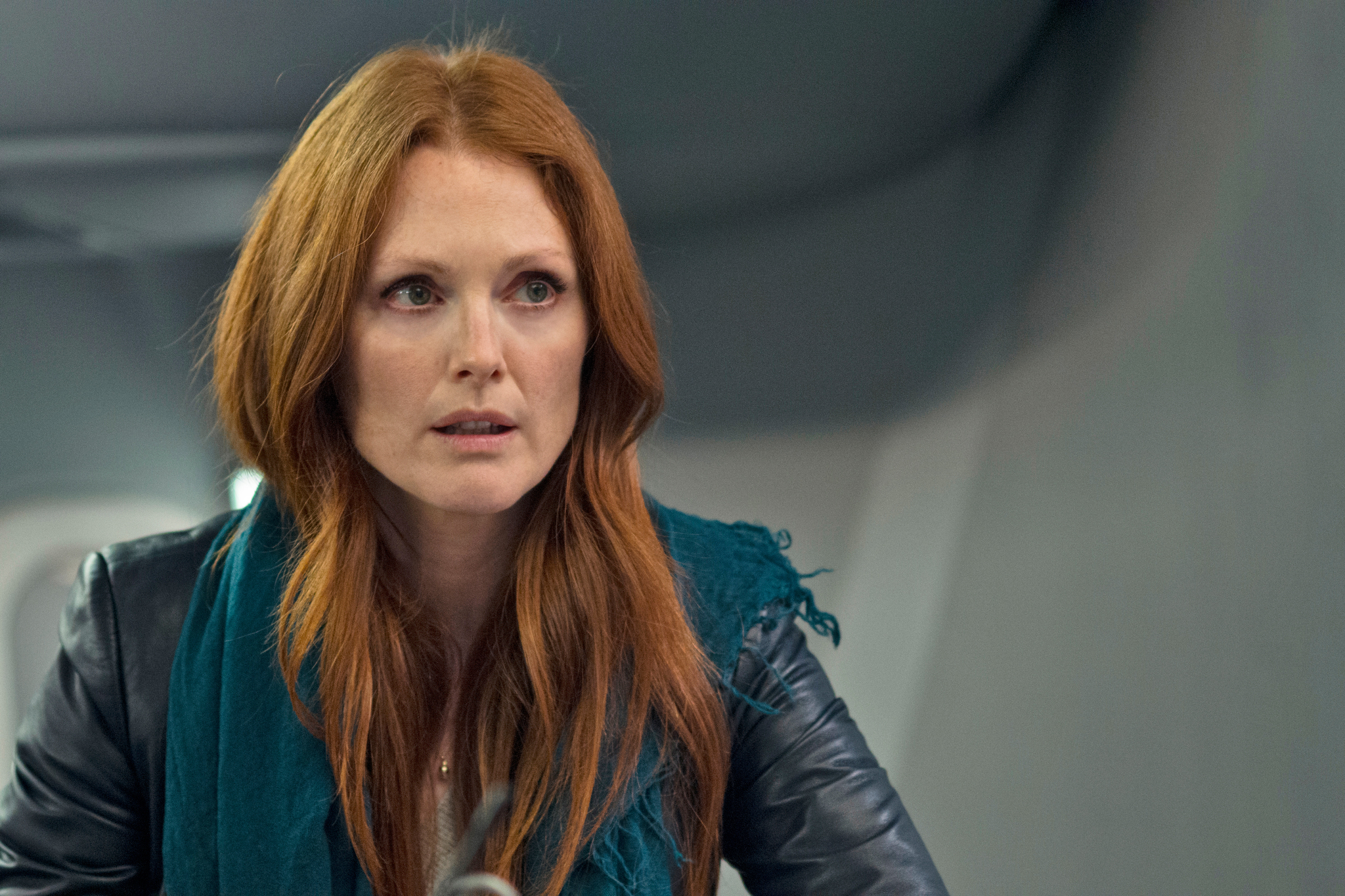 Still of Julianne Moore in Non-Stop (2014)