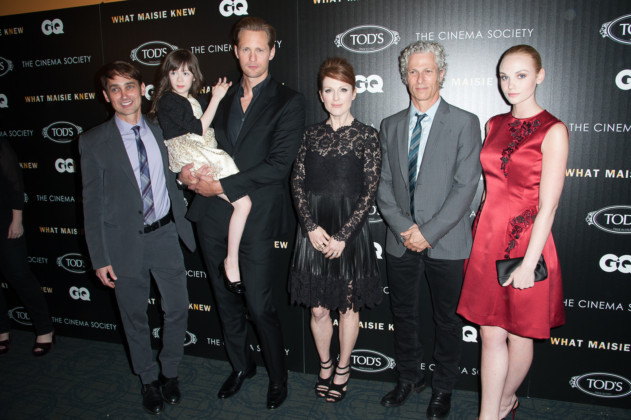 Julianne Moore, Alexander Skarsgård, Scott McGehee, David Siegel, Joanna Vanderham and Onata Aprile at event of What Maisie Knew (2012)