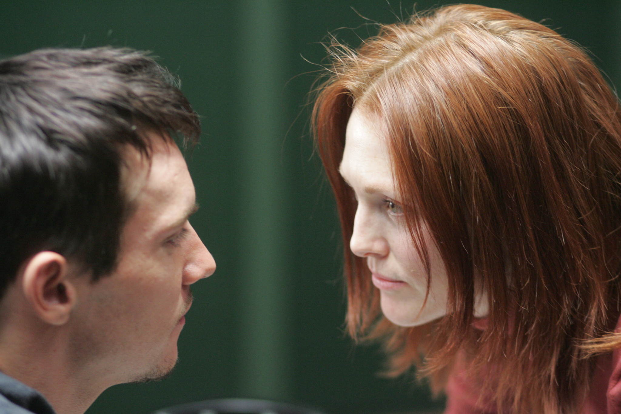 Still of Julianne Moore and Jonathan Rhys Meyers in 6 Souls (2010)