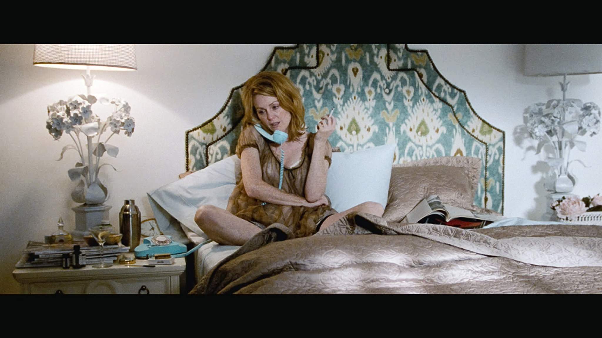 Still of Julianne Moore in A Single Man (2009)