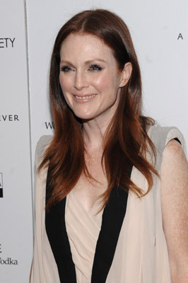 Julianne Moore at event of The Private Lives of Pippa Lee (2009)