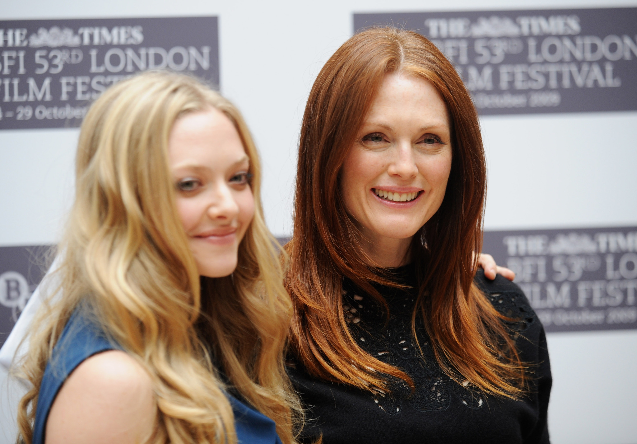 Julianne Moore and Amanda Seyfried