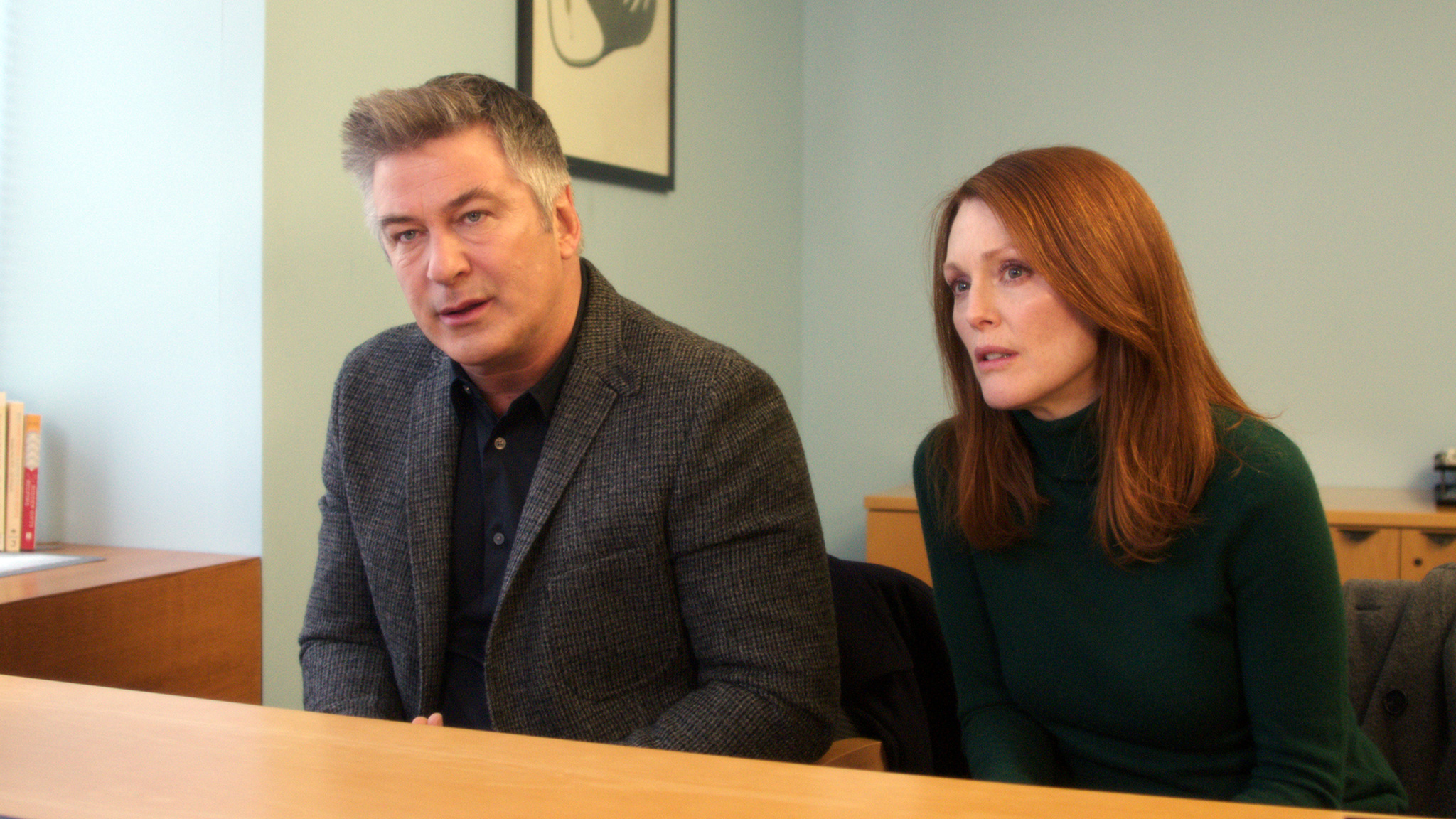 Still of Julianne Moore and Alec Baldwin in Still Alice (2014)