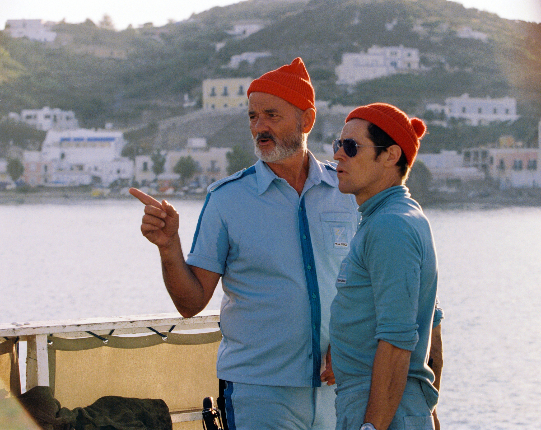 Still of Bill Murray and Willem Dafoe in The Life Aquatic with Steve Zissou (2004)