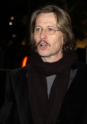 Gary Oldman at event of Panikos kambarys (2002)