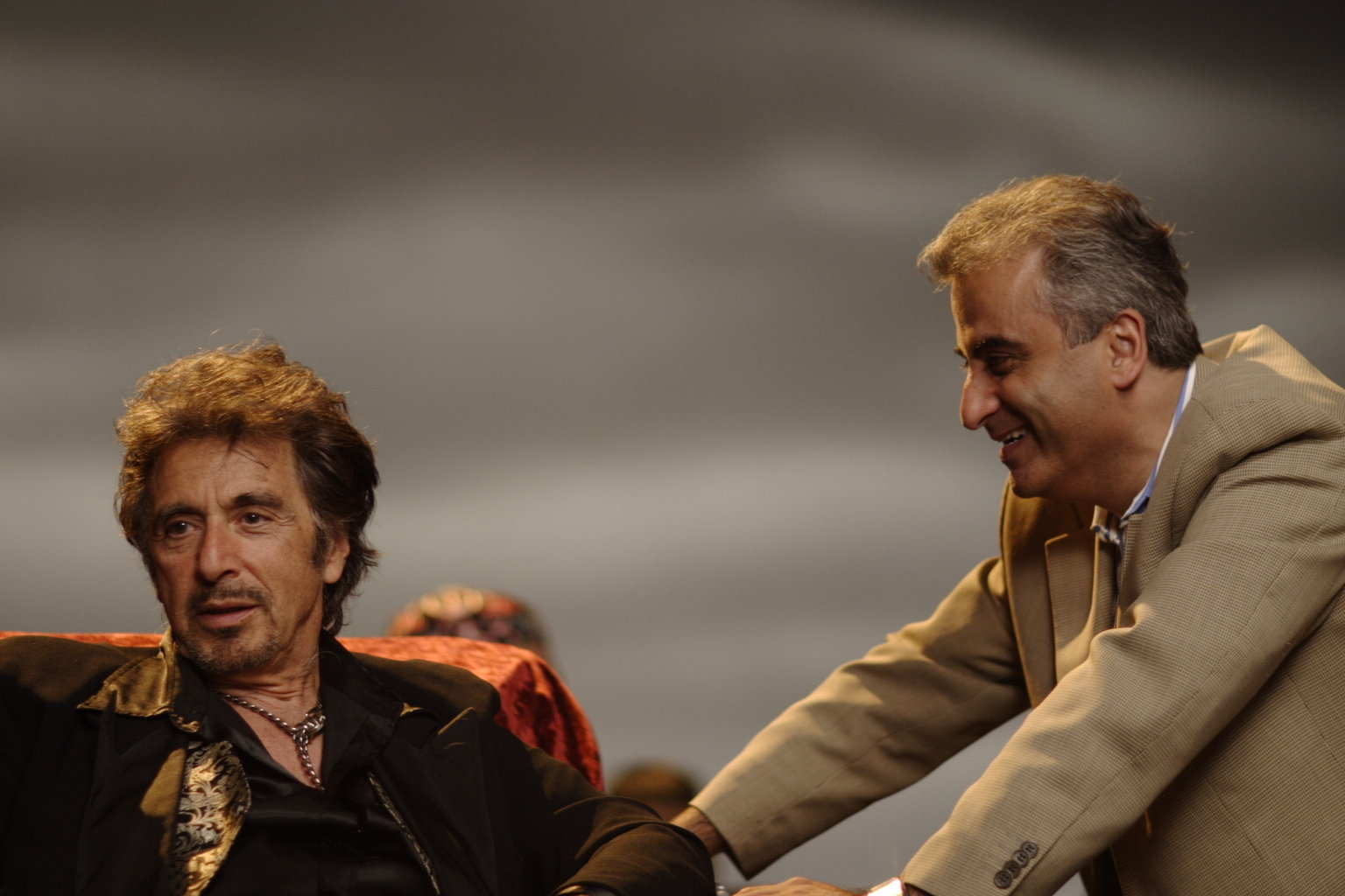 Barry Navidi and Al Pacino on the set of Wilde Salome