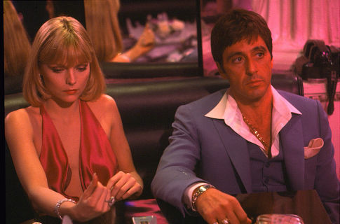 Still of Al Pacino and Michelle Pfeiffer in Scarface (1983)