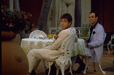 Still of Al Pacino and F. Murray Abraham in Scarface (1983)